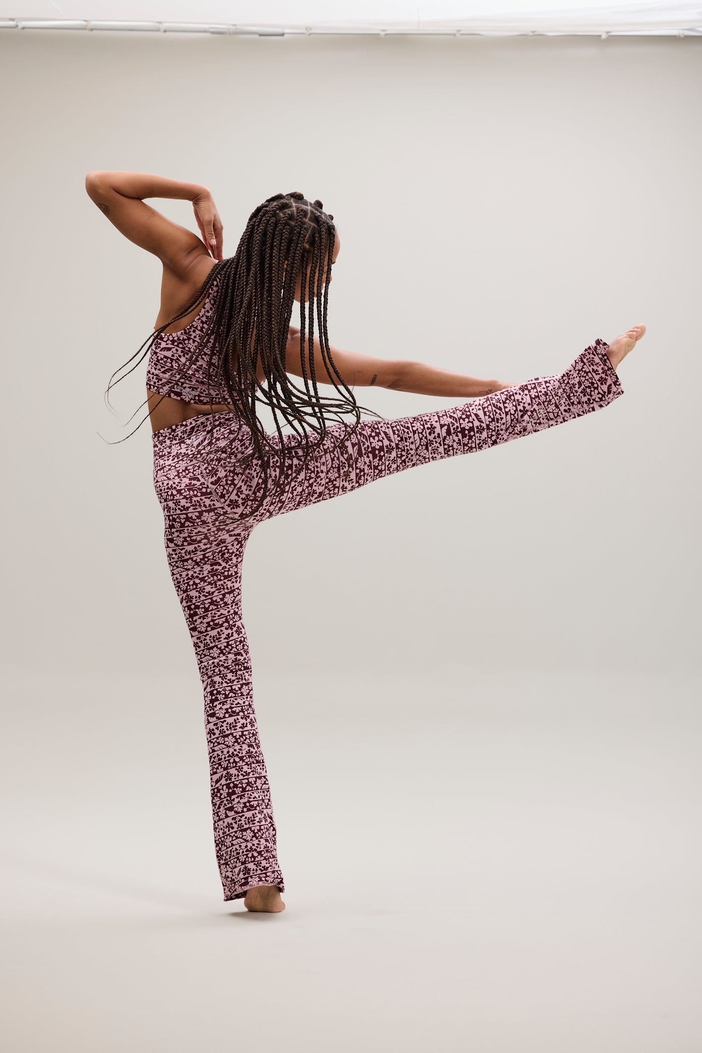 Flared Leggings Flower Bordure | Hey Honey Yoga & Active Wear
