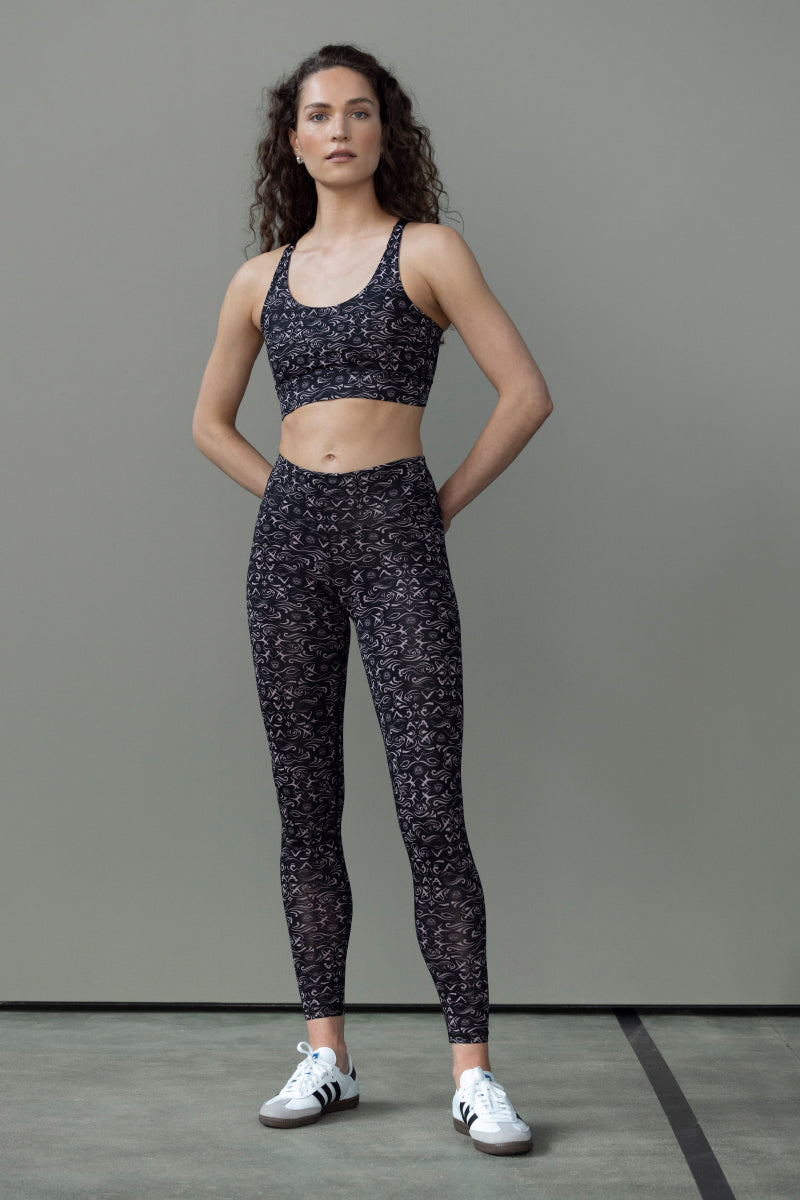 Criss-Cross Bra Samadhi Black | Hey Honey Yoga & Active Wear