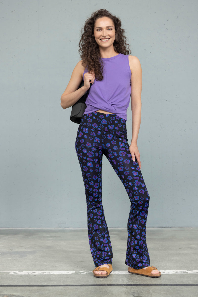 Flared Leggings Wild Violets | Hey Honey Yoga & Active Wear