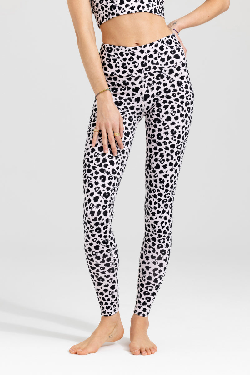 Leohearts Pale Set | Hey Honey Yoga & Active Wear